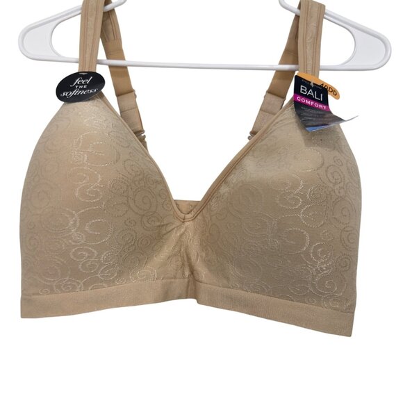 Bali Womens Comfort Revolution Wire-Free Bra Size 40DD Beige Nylon Spandex NEW - Picture 14 of 14